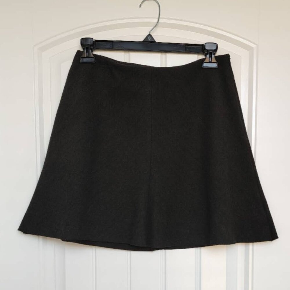 Zara Trafaluc Skirt, side zipper, skater style, M